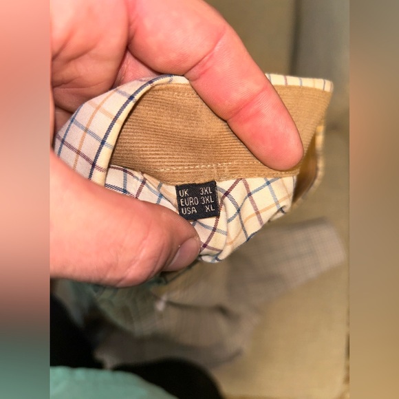 Men’s Barbour Button Down - Picture 4 of 4